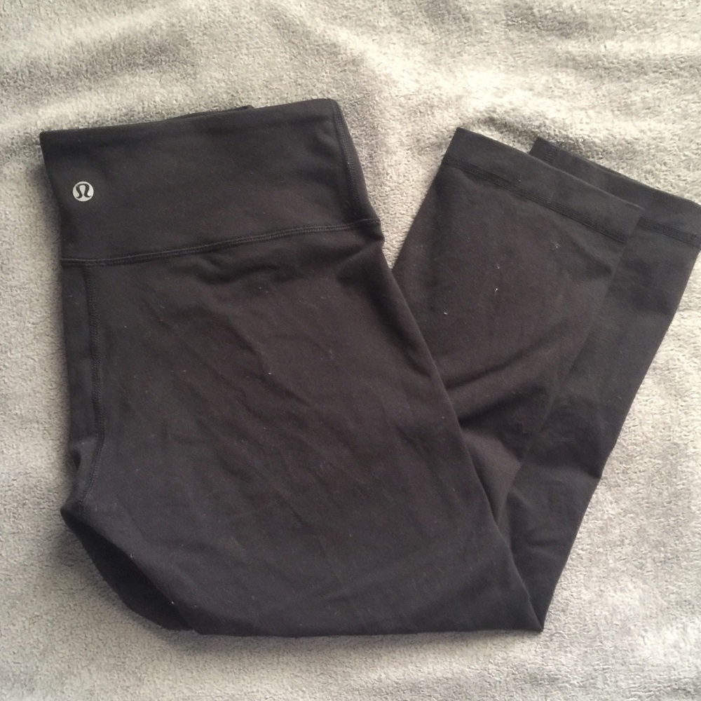 Cropped Black Lululemon Leggings